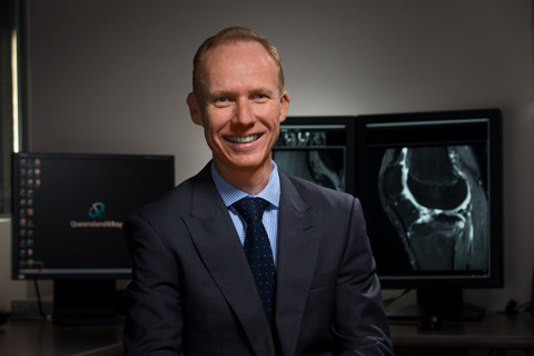Dr Curley